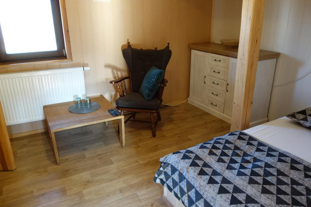 Pod Lipou Hotel Dolní Brusnice Eksteriør billede