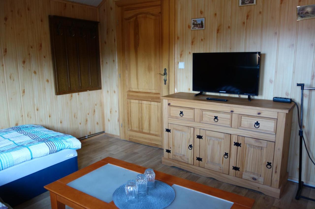 Pod Lipou Hotel Dolní Brusnice Eksteriør billede